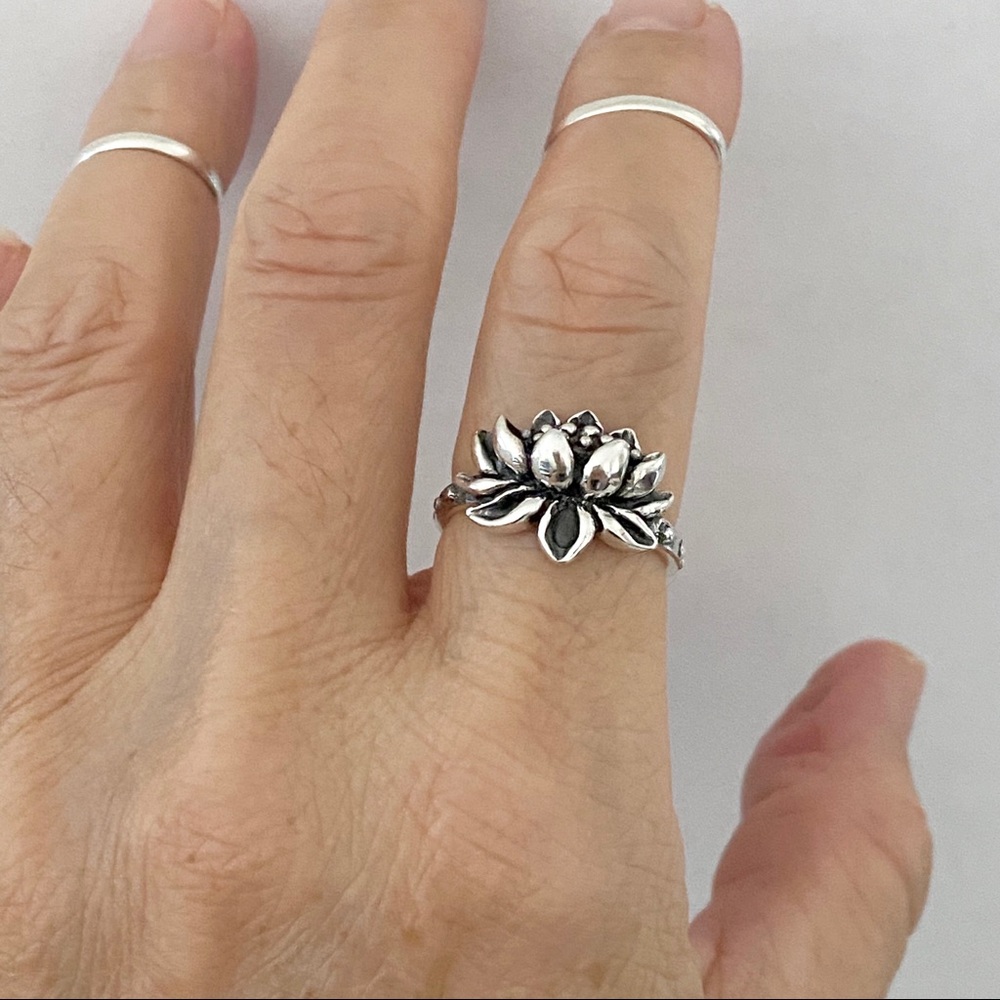 Sterling Silver Blooming Lotus Ring, Flower Rings, Silver Ring, Spirit Jewelry - Picture 10 of 10